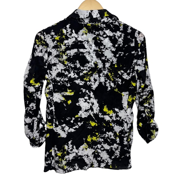 Alice + Olivia Ink Cal Button-Up Ink Blot Print Silk Shirt In Divine Opal - Picture 5 of 8